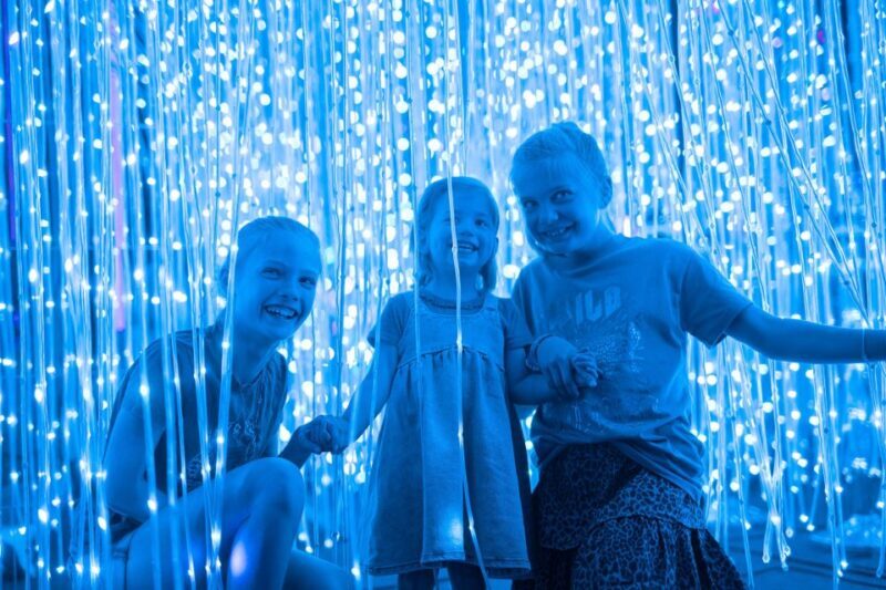 Eindhoven: Motion Experience Light Art Playground Ticket - How Does It Compare?