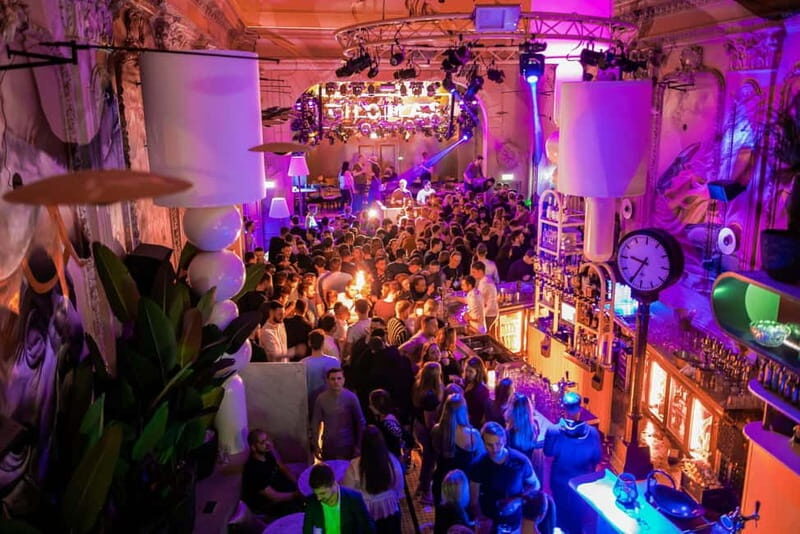 Eindhoven: Pub Crawl with Free Drinks and Entrance - Eindhoven: Pub Crawl with Free Drinks and Entrance – A Detailed Review