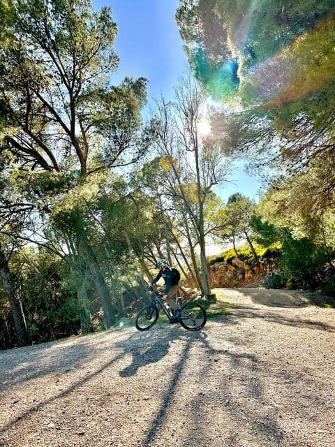 El Chorro: Hike" Caminito del Rey " + E-bike guided tour 2h - Exploring El Chorro: A Perfect Mix of Adventure and Nature