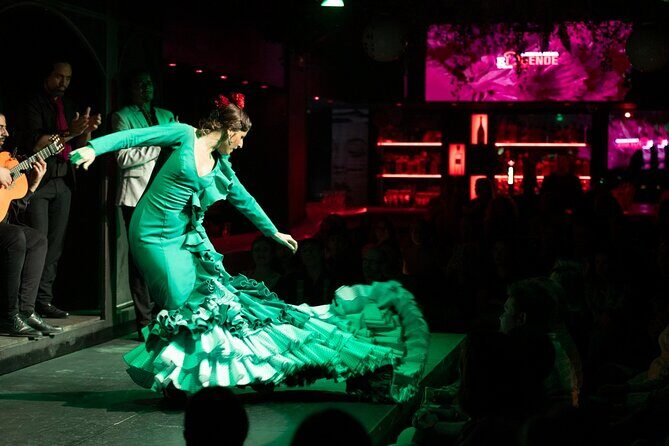 El Duende Flamenco Show with drink at La Rambla Barcelona - What to Expect from the Flamenco Show at El Duende
