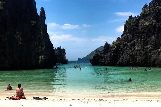 El Nido Group Tour A with Beach Lunch - Who Should Consider This Tour?
