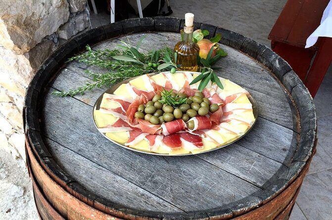 Elaphite Islands Cruise with Local Gastronomy at Captain's House - FAQs