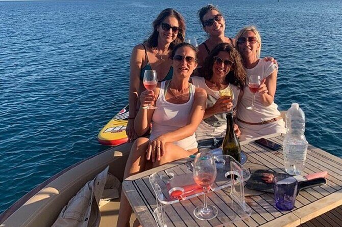 Elba Island - Aperitif on the boat at sunset - private - FAQ