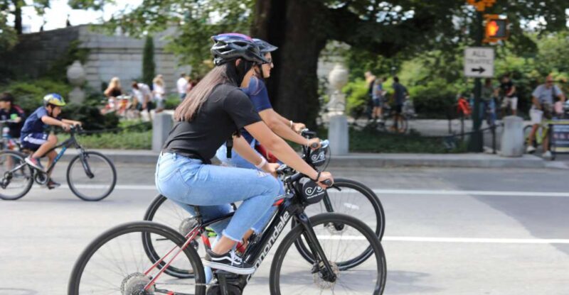 Electric Bike Tour: Classic Manhattan And More! - Key Points