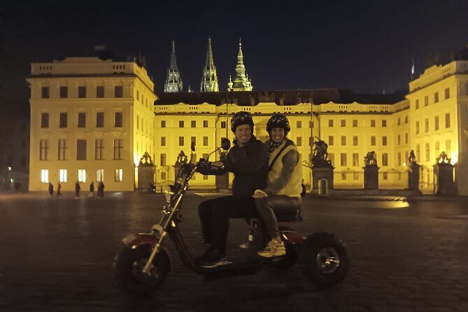 Electric Trike Night Tour in Prague - Live Guided - Key Points