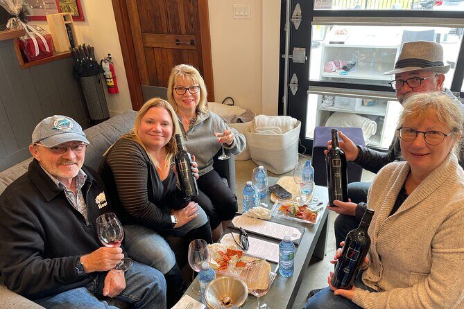 Elegance Unforgettable Tesla Wine Tour & Lunch - Discovering the Elegance of the Tesla Wine Tour & Lunch in Vancouver