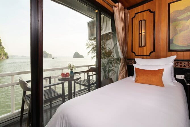 Elegant 3-Day Gratiot Boutique Cruise in Halong Bay - Introduction: The Allure of Halong Bay