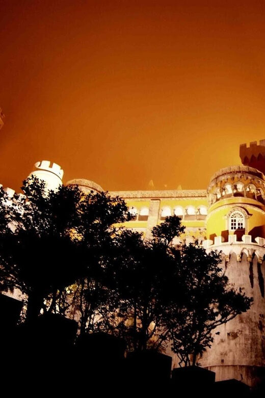 ELEGANT SINTRA TOUR AT NIGHT - Key Points