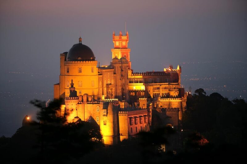 ELEGANT SINTRA TOUR AT NIGHT - The Experience in Detail: How the Night Unfolds