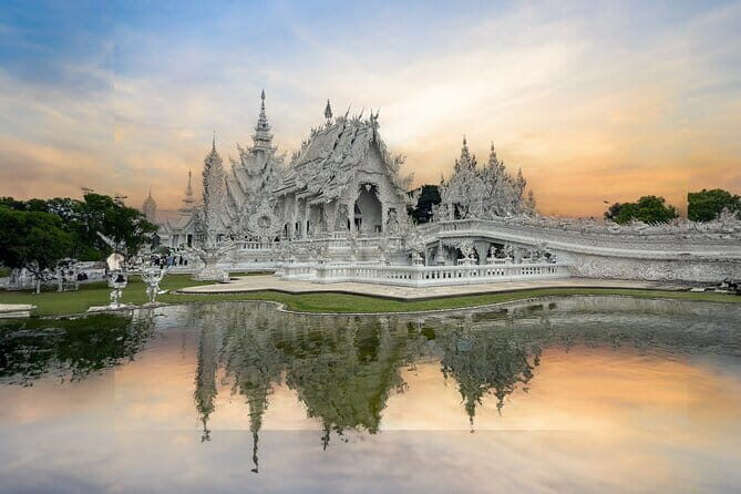 Elephant Sanctuary, Wat Ban Den & Sticky Waterfall - FAQ