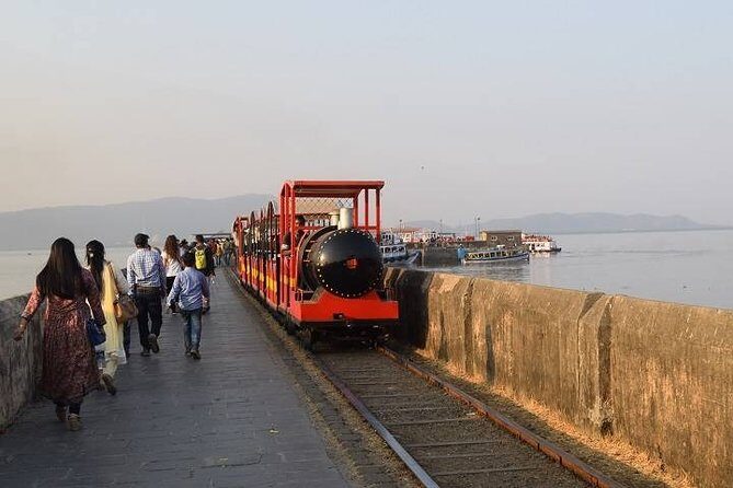 Elephanta Island Guided Tour - FAQ