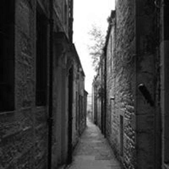 Elgin: In and out the Dusty Closes - The Route and Stops