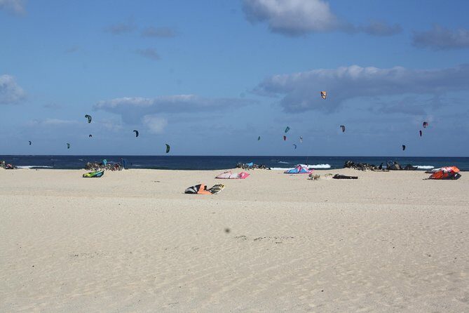 Elisabeth's Tailor made tours and services in Amsterdam and the Netherlands. - Meeting Points and Practical Details