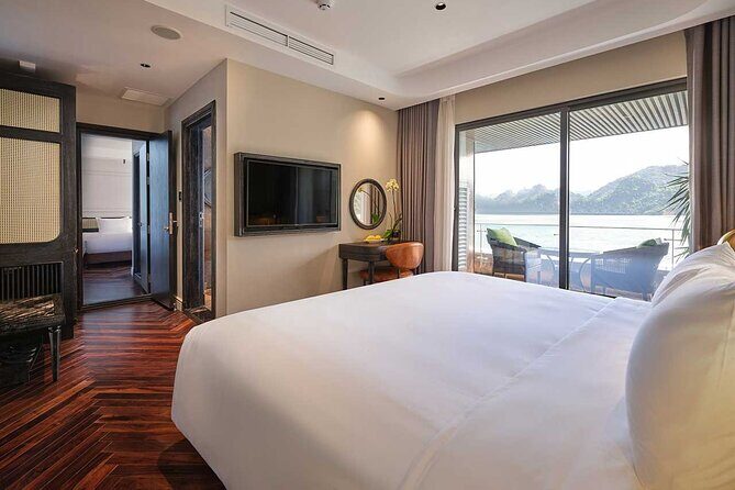 Elite of the Seas - 2d/1n - High-End class Halong Bay-Lan Ha Bay - An In-Depth Look at the Itinerary