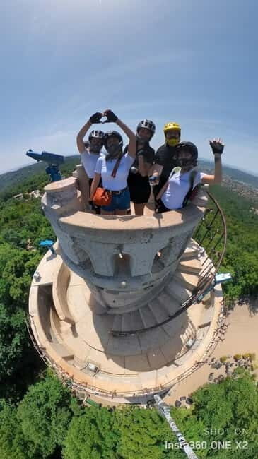 Elizabeth lookout tower: E-scooter tour - Analyzing the Value