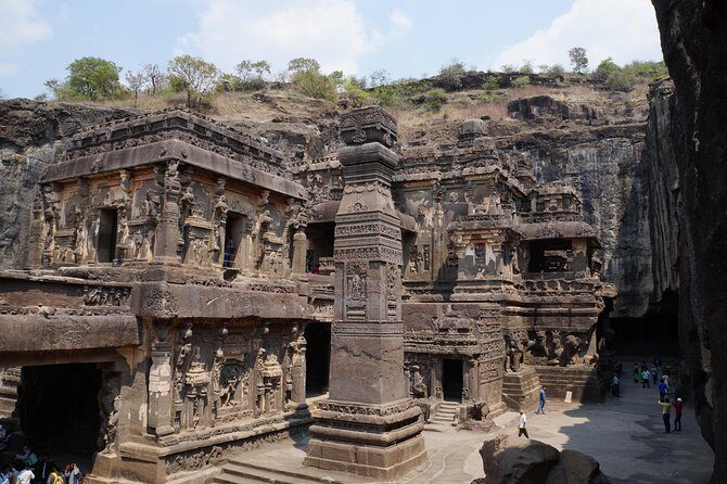 Ellora caves guided tour with other attractions - A Comprehensive Look at the Ellora Caves Guided Tour with Other Attractions