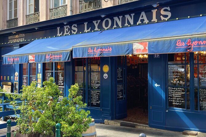 Embark on an aperitif journey through the old town - FAQ