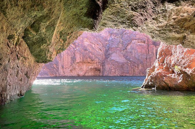 Emerald Cave Paddle & Beach TourKayak, Hike & Swim from Vegas - FAQ