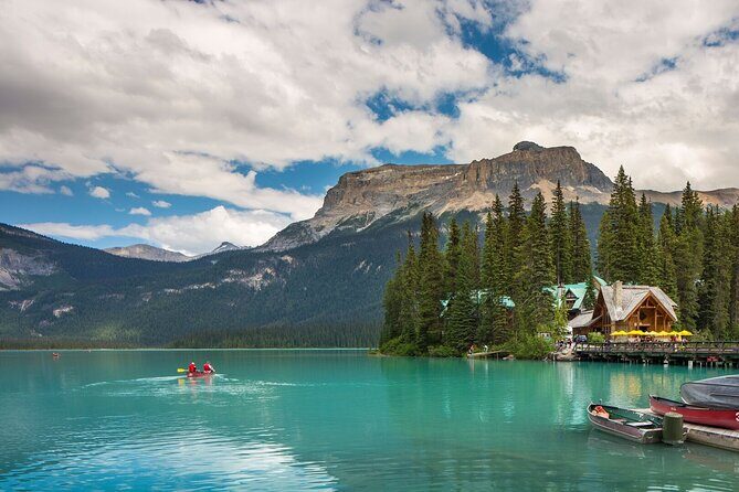 Emerald Lake,Takakkaw Falls, Moraine and Lake Louise Private Tour - Key Points