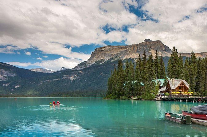 Emerald Lake,Takakkaw Falls, Moraine and Lake Louise Private Tour - FAQ