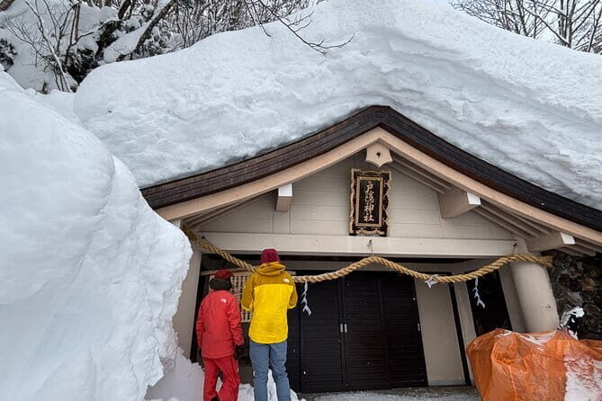 EN/CN Guided Snowshoeing and Snow Monkey Tour in Nagano - The Full Experience: What to Expect from the Tour