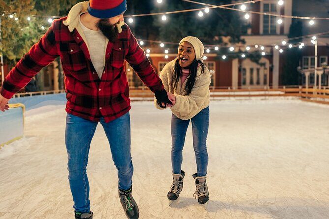 Enchanted Christmas Stroll: San Antonios Festive Gems - Exploring the San Antonio Enchanted Christmas Stroll