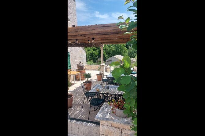 Enchanted Forest Hike and Wine Tasting Private Tour - FAQ