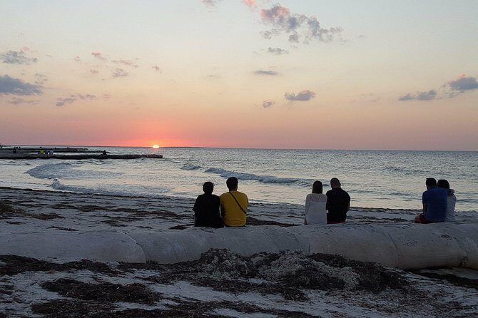 Enchanting Holbox Tour. Experience the paradisiacal beaches of the island. - The Colorful Heart of Holbox