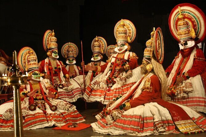 Enchanting Kerala: Tea Estate, Spice Plantation & Backwater Tour - Key Points