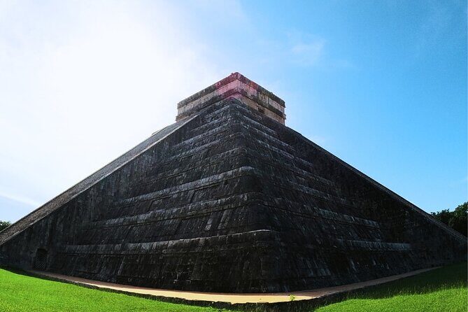 English and Spanish Guide Chichen Itza First Access - Authentic Early Access to Chichen Itza with Bilingual Guided Tour