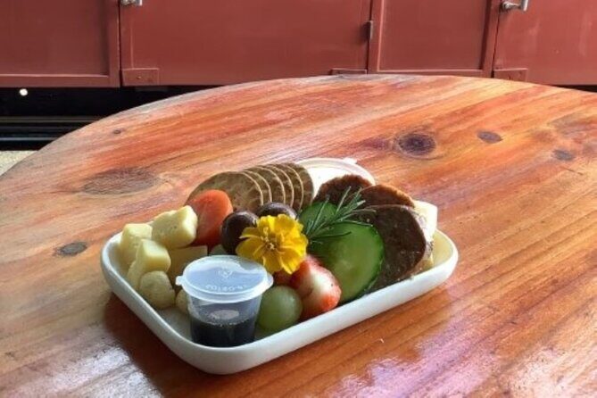 Enjoy a VIP Booth Shared Experience From Gympie - What the Tour Offers: An Authentic, Relaxed Day Out