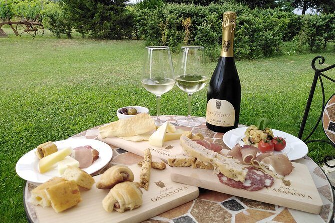 Enjoy a Wine Tasting after a cycling excursion in the magic of Tuscany - Who’s It Best For?