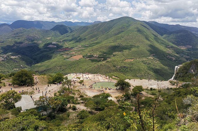 Enjoy Boerve Water and a mezcal factory from Oaxaca - FAQ