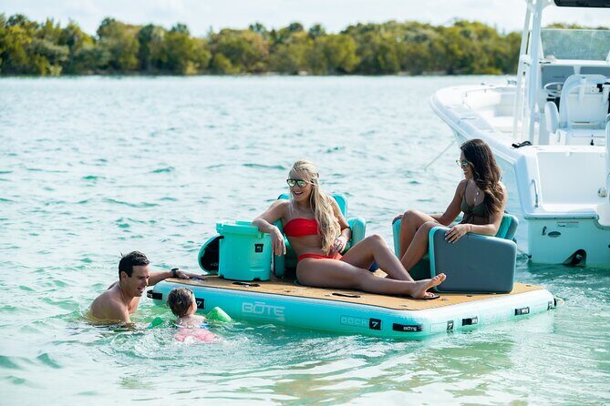 Enjoy Miami aboard our Proline 24ft - Why Choose This Miami Boat Tour?
