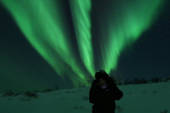 Enjoy the Aurora show on top of the mountain inc tipi dinner - FAQ