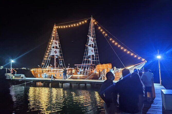 Enjoy The Spanish Galeon with a Romantic Night Dinner in Cancun - Frequently Asked Questions