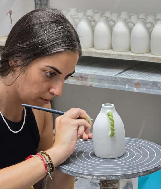 Enna: Paint your own Sicilian ceramic plate - What to Expect from the Experience