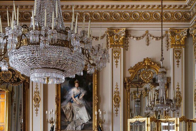 Enter Buckingham Palace & See The Main Westminster Sights Tour - Inside Buckingham Palace: The Grand Finale