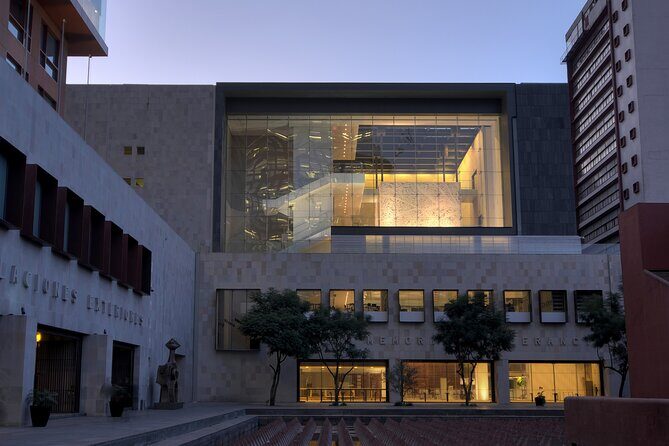 Entrance and Tour of Museum Memory and Tolerance - FAQs