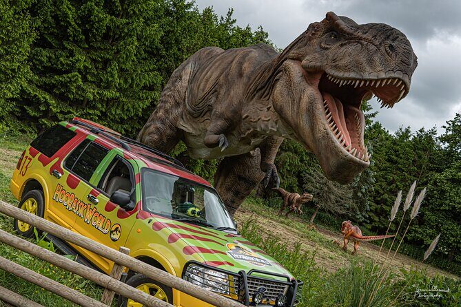 Entry ticket to Hoo Zoo and Dinosaur World in Telford - Dinosaur World: Animatronic Marvels