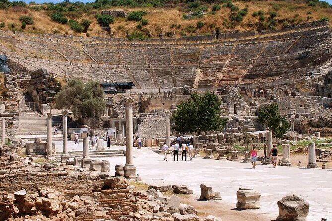 Ephesus and Pamukkale Full-Day Private Tour from Istanbul by Plane - The Journey from Istanbul to Ephesus