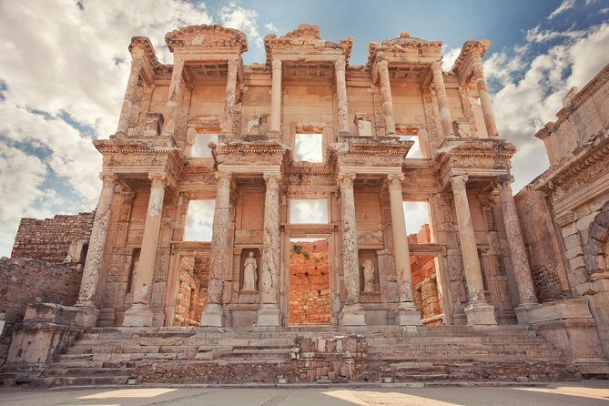 Ephesus and St. Mary's House Day Trip from Izmir with Lunch - Detailed Breakdown of the Itinerary