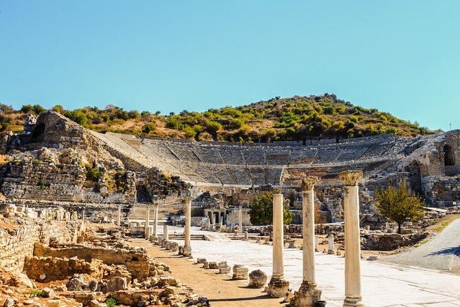 Ephesus and St. Mary's House Day Trip from Izmir with Lunch - Who Should Book This Tour?