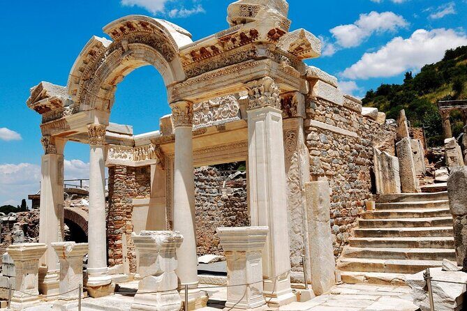Ephesus and Virgin Mary House Private Tour with Lunch and Pickup - What the Reviews Tell Us