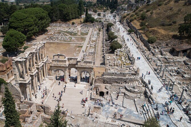 Ephesus Guided Tour From Izmir With Lunch & Hotel Transfer - Potential Drawbacks or Considerations