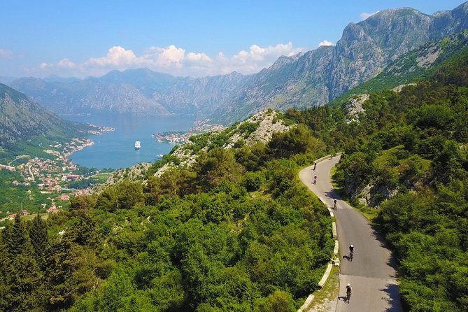 Epic 25 Turns Downhill Bike Descent w/ Panoramic Cable Car Ascent - The Full Experience: What to Expect from Start to Finish