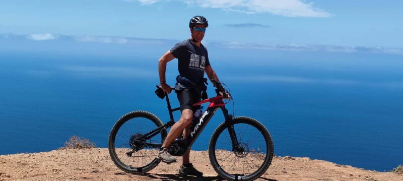 Epic E-Bike Tour: From North to South, Discover Lanzarote Like Never Before - Key Points