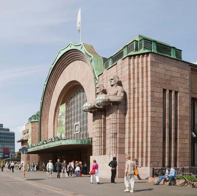 Epic Helsinki: English Speaking Walking Tour - A Deep Dive into the Helsinki Walking Tour