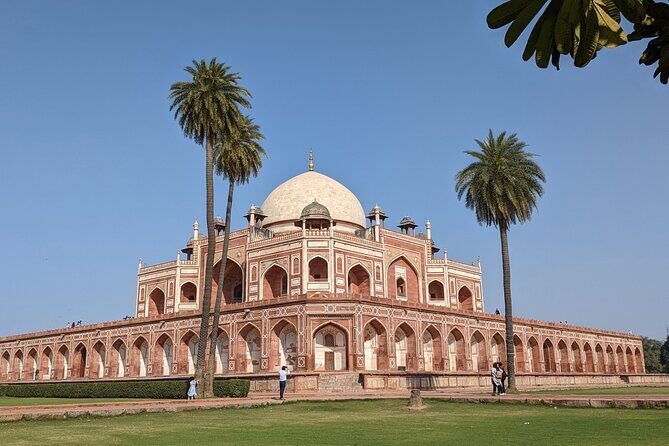Epic Private Tour of Delhi with Premium Guide & Car - Key Points