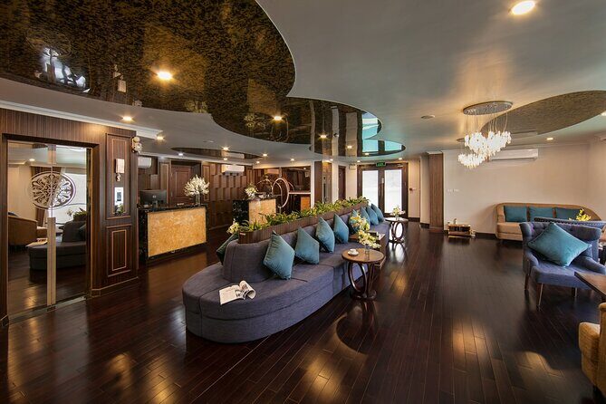 Era Cruise 2-day Explore Halong Bay and Lan Ha Bay from Hanoi - Who Should Consider This Tour?